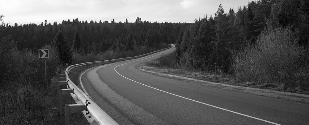 Наш день. Наша дорога. Ідеальний захід сонця в колі родини.