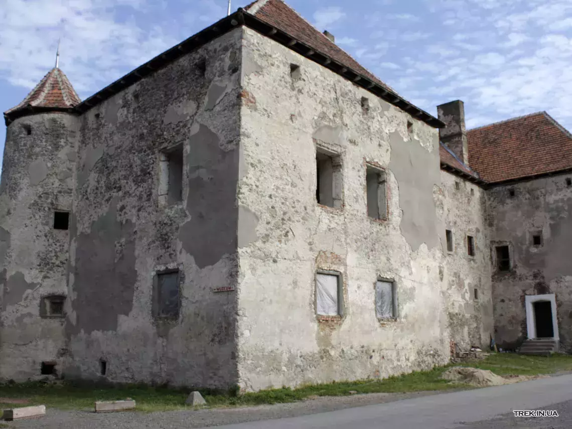 Чинадіївський замок