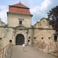 Свірзький замок (фото 2019 року)