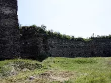 Бучацький замок, подвір'я замку, 2014