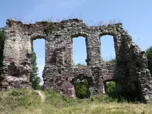 Бучацький замок, руїни замкового палацу, 2014