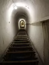 Підйом сходами від складів, 2018 рік