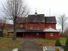 Дерев’яна церква села Попелі